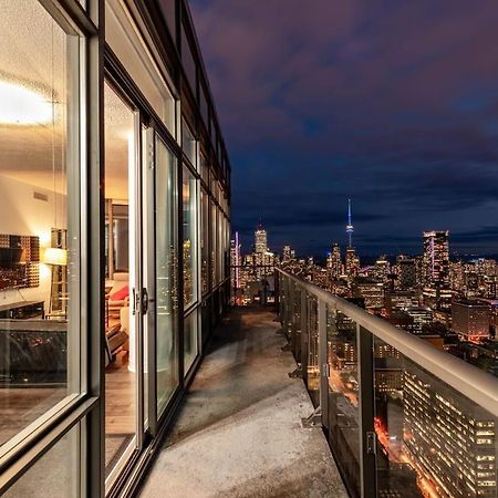 Unbelievable Penthouse View With 3 Bedrooms تورونتو المظهر الخارجي الصورة