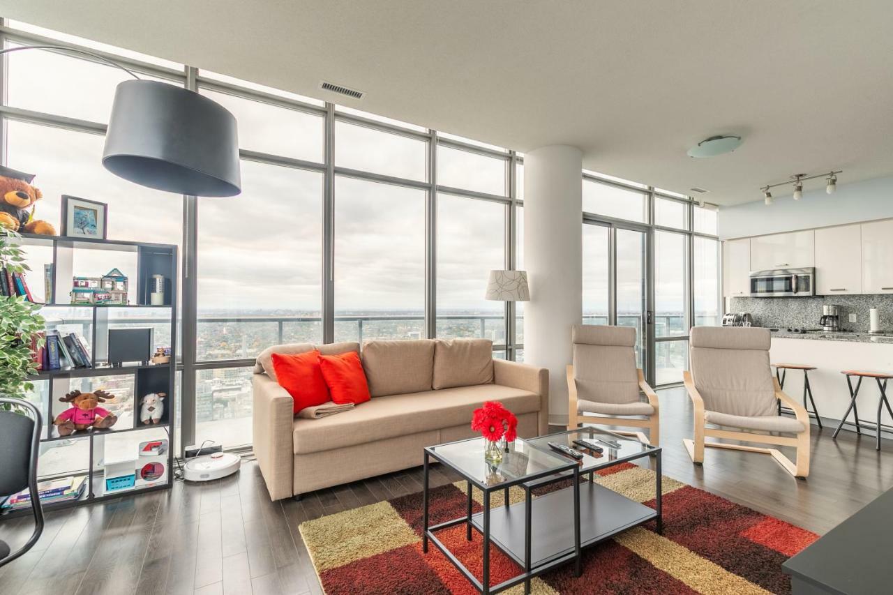 Unbelievable Penthouse View With 3 Bedrooms تورونتو المظهر الخارجي الصورة