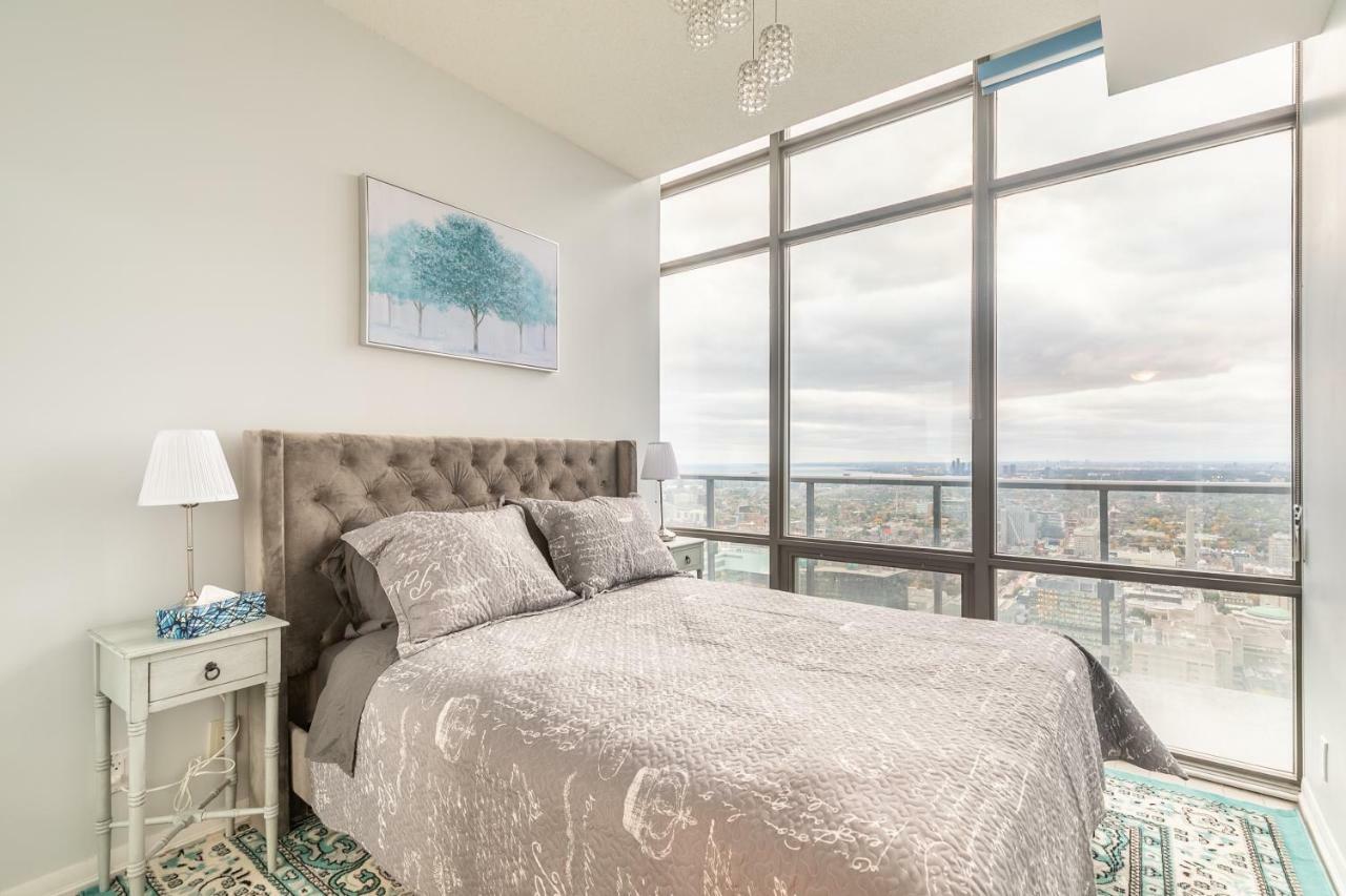Unbelievable Penthouse View With 3 Bedrooms تورونتو المظهر الخارجي الصورة